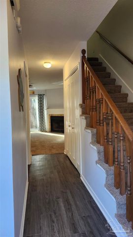 10105 Vixen Pl, Pensacola, FL 32514