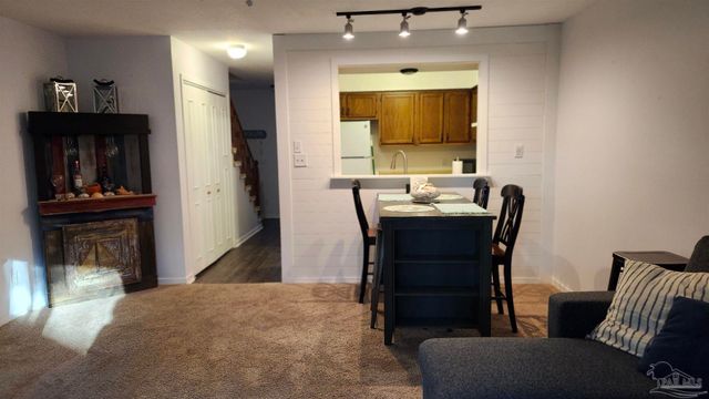 10105 Vixen Pl, Pensacola, FL 32514