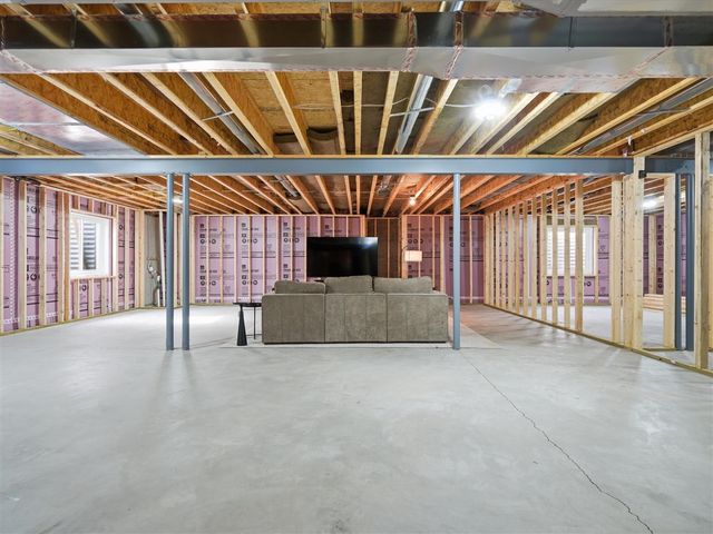 6089 Lincolnshire Drive, Saline, MI 48176