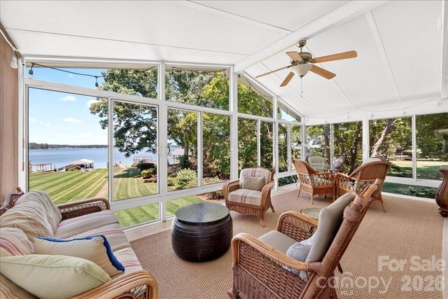118 Teakwood Lane, Mooresville, NC 28117
