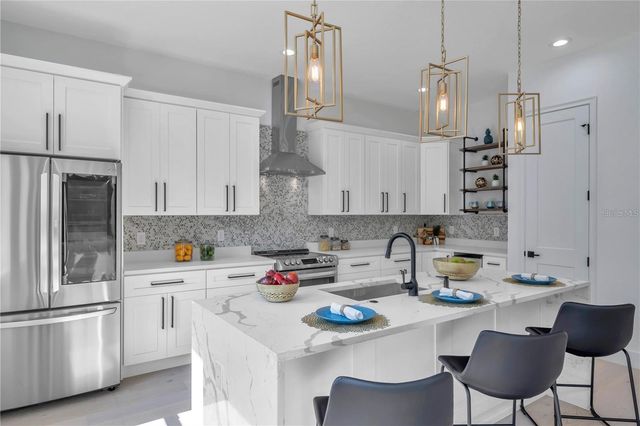 4307 S CLARK AVENUE, Tampa, FL 33611