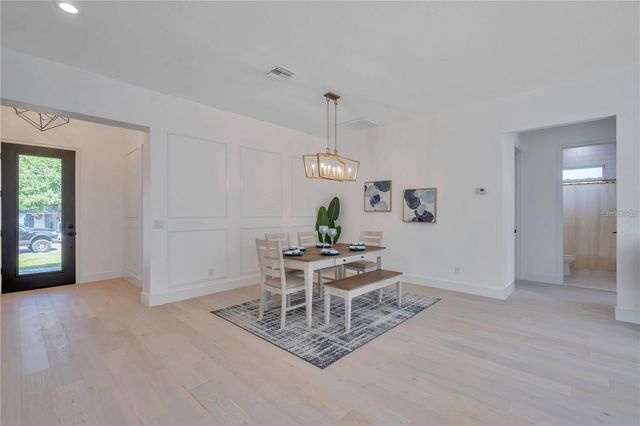 4307 S CLARK AVENUE, Tampa, FL 33611