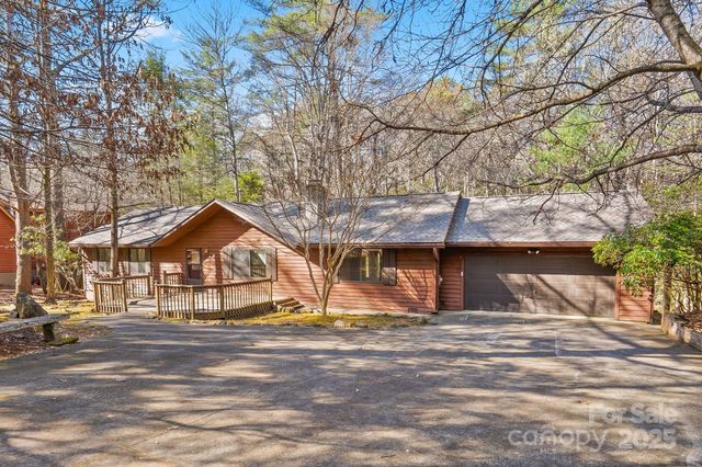 1012 Soquili Drive, Brevard, NC 28712