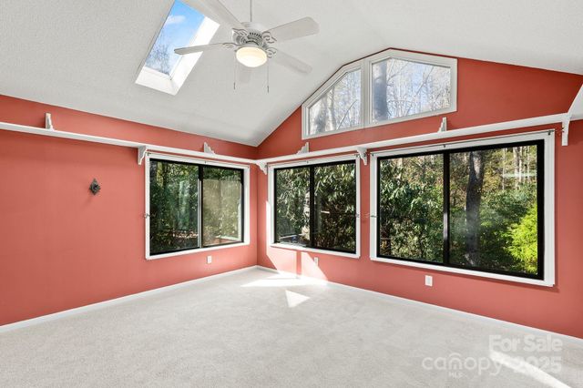 1012 Soquili Drive, Brevard, NC 28712