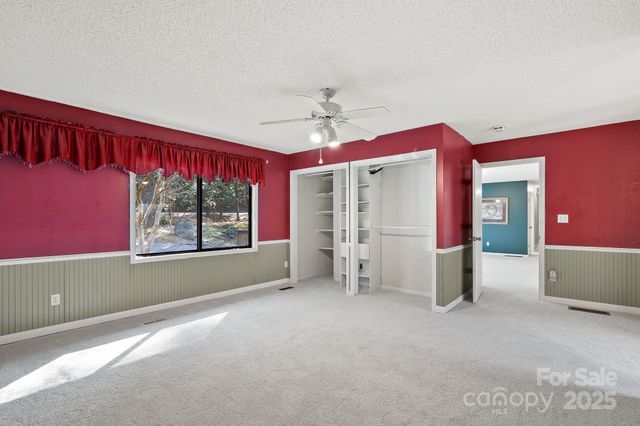 1012 Soquili Drive, Brevard, NC 28712