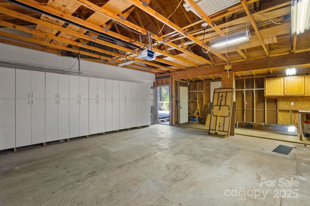 1012 Soquili Drive, Brevard, NC 28712