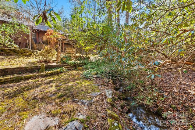 1012 Soquili Drive, Brevard, NC 28712