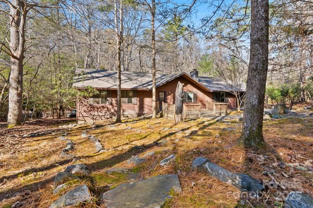 1012 Soquili Drive, Brevard, NC 28712