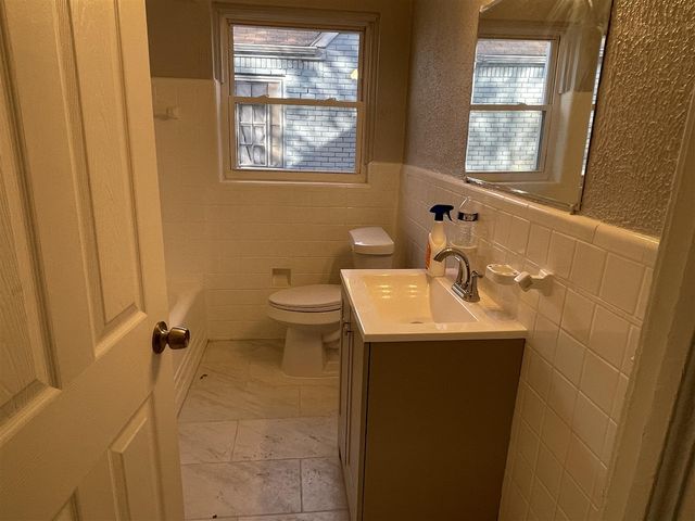 11739 Meyers Road, Detroit, MI 48227