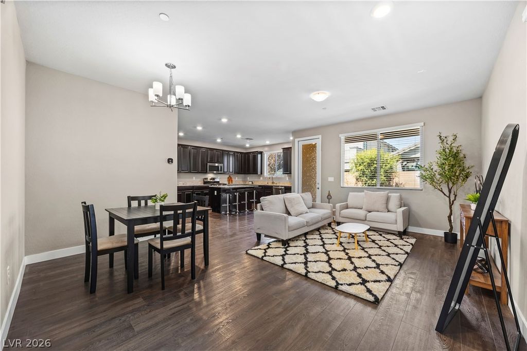 936 Lotus Falls Street, Henderson, NV 89052 — photo 4