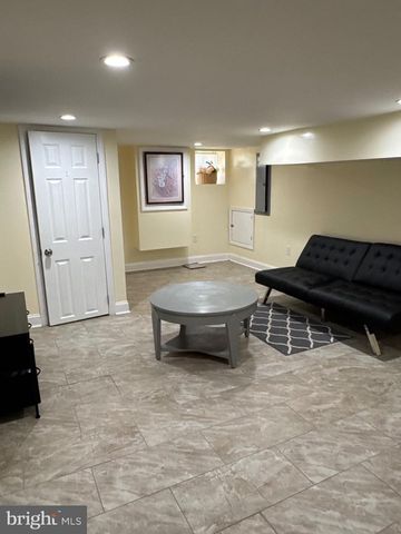 1238 S 31ST ST, Philadelphia, PA 19146