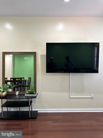 1238 S 31ST ST, Philadelphia, PA 19146
