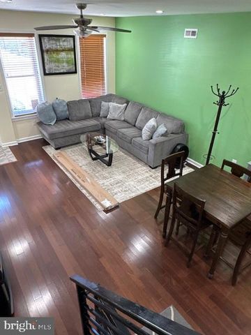 1238 S 31ST ST, Philadelphia, PA 19146