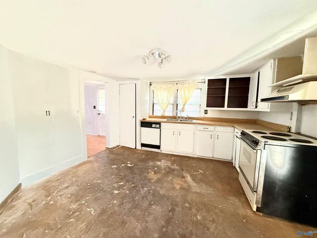 1318 Ann Street NW, Cullman, AL 35055