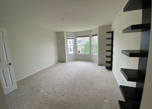 2873 Henley Lane 2873, Naperville, IL 60540