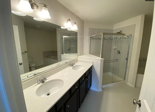 2873 Henley Lane 2873, Naperville, IL 60540