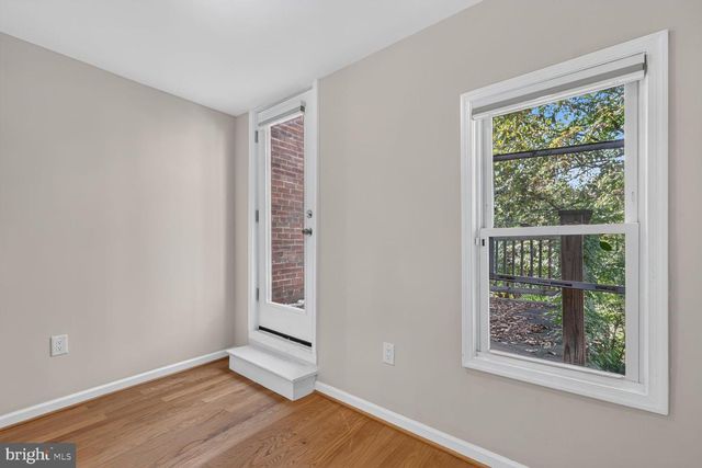 1816 MINNESOTA SE, Washington, DC 20020