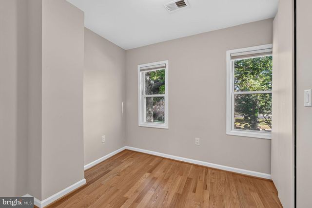1816 MINNESOTA SE, Washington, DC 20020