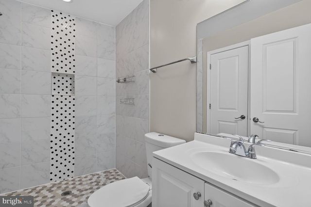 1816 MINNESOTA SE, Washington, DC 20020