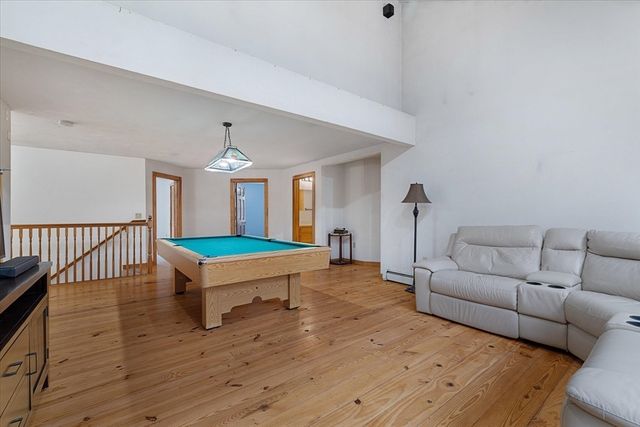 12 Mckinstry Dr, Charlton, MA 01507