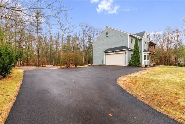 12 Mckinstry Dr, Charlton, MA 01507