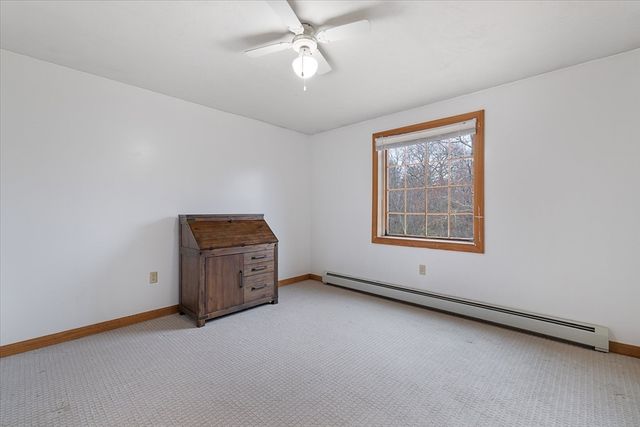 12 Mckinstry Dr, Charlton, MA 01507