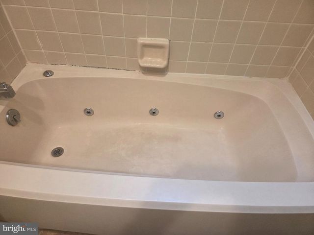 210 AUGUSTA, Mount Laurel, NJ 08054