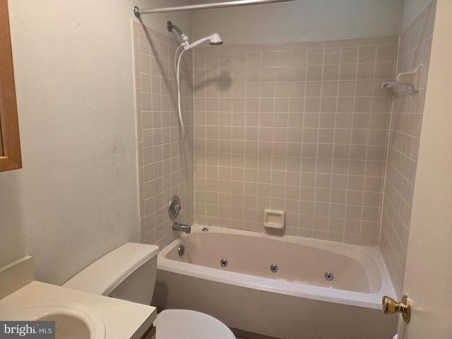 210 AUGUSTA, Mount Laurel, NJ 08054