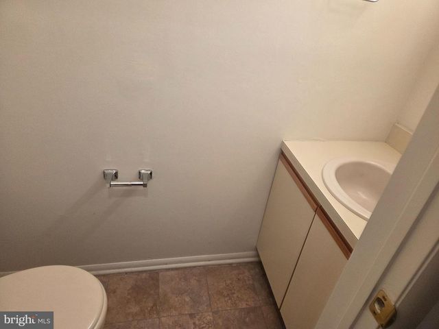 210 AUGUSTA, Mount Laurel, NJ 08054