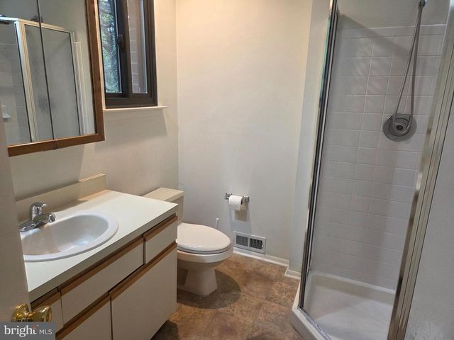 210 AUGUSTA, Mount Laurel, NJ 08054