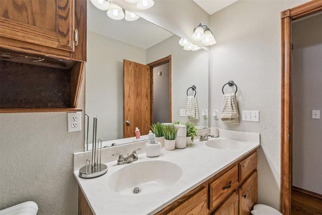 3632 Chuck Wagon Road, Piedmont, OK 73078