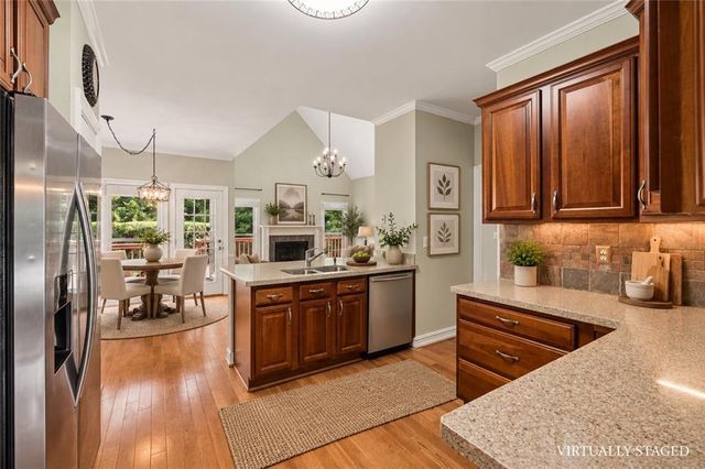 540 Shore Drive NW, Suwanee, GA 30024