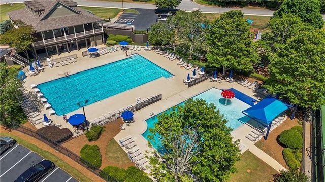 540 Shore Drive NW, Suwanee, GA 30024