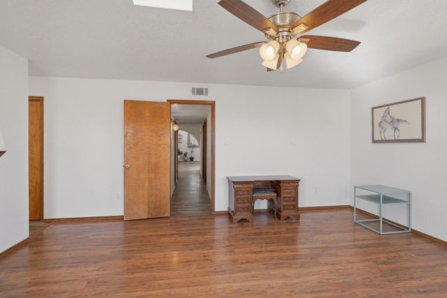 742 Ivory Road SE, Rio Rancho, NM 87124