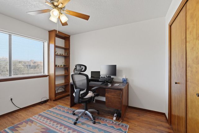 742 Ivory Road SE, Rio Rancho, NM 87124