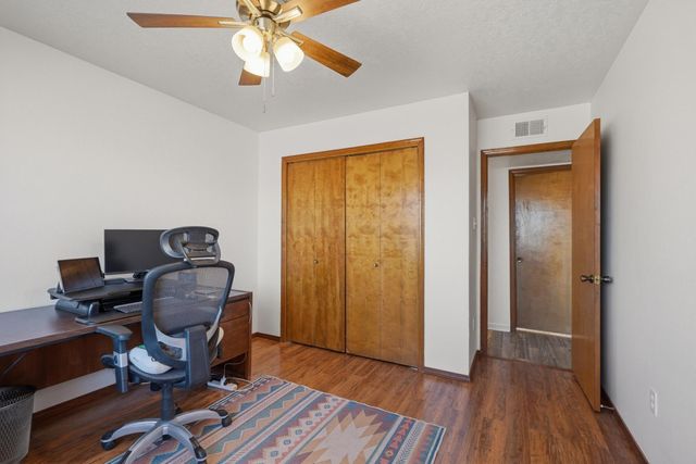 742 Ivory Road SE, Rio Rancho, NM 87124