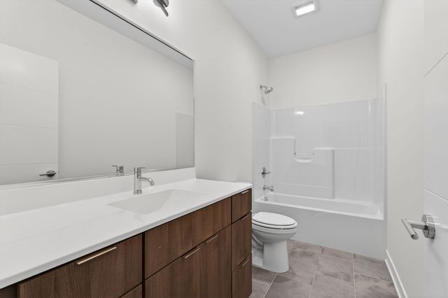 347 Sawgrass Drive, Crown Point, IN 46307