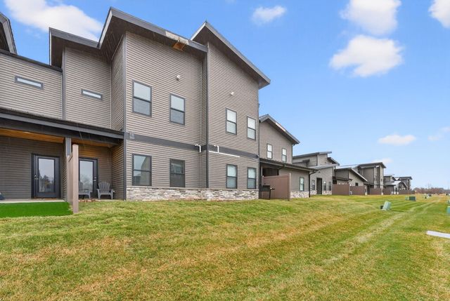 347 Sawgrass Drive, Crown Point, IN 46307