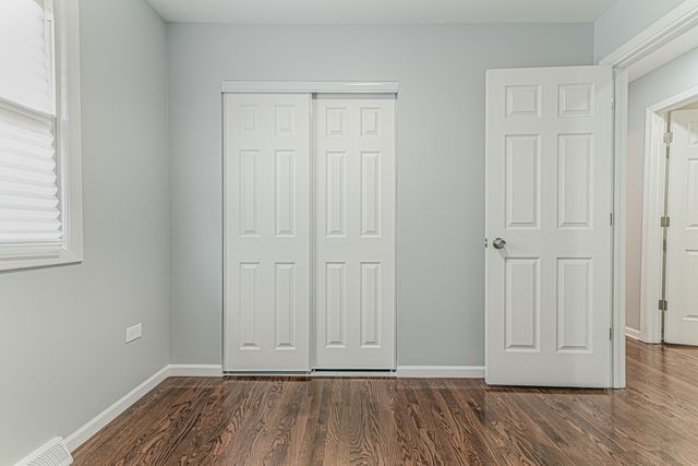 2105 Prospect Avenue, North Chicago, IL 60064