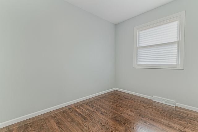 2105 Prospect Avenue, North Chicago, IL 60064