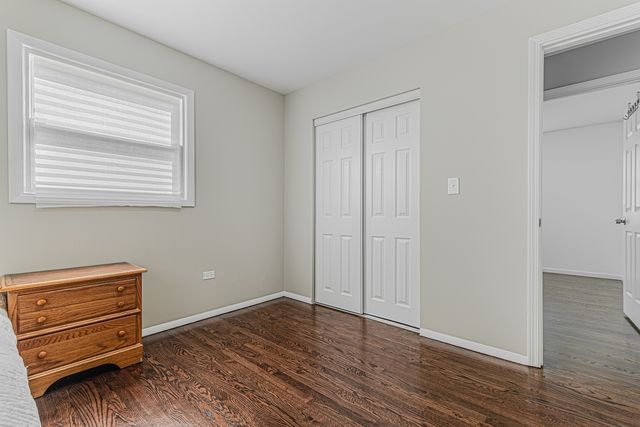 2105 Prospect Avenue, North Chicago, IL 60064
