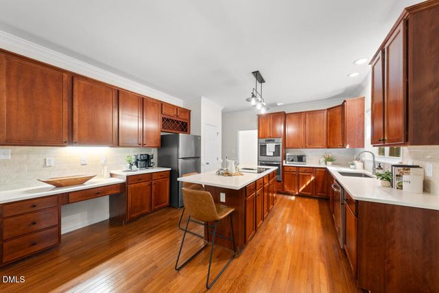 102 Arthur Lane, Durham, NC 27705