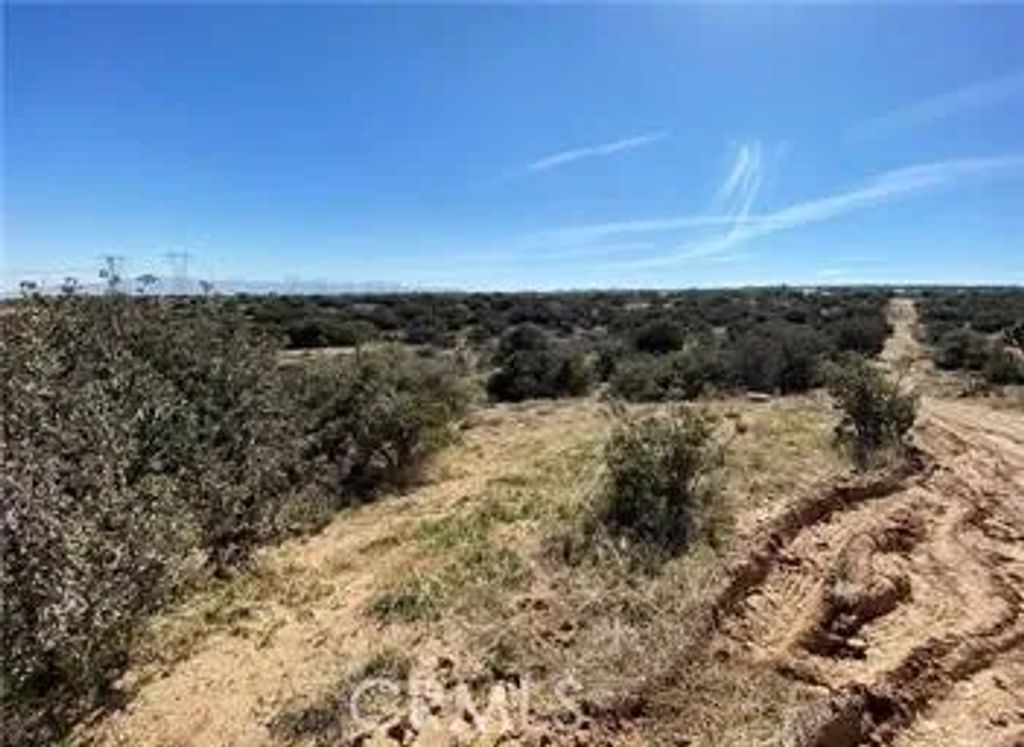 0 Astina, Phelan, CA 92371