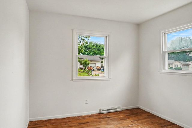 4305 Cedarcrest Avenue, Portage City, MI 49024