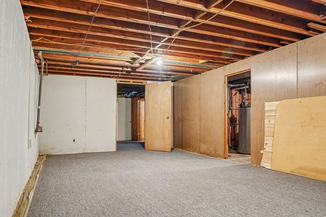 4305 Cedarcrest Avenue, Portage City, MI 49024