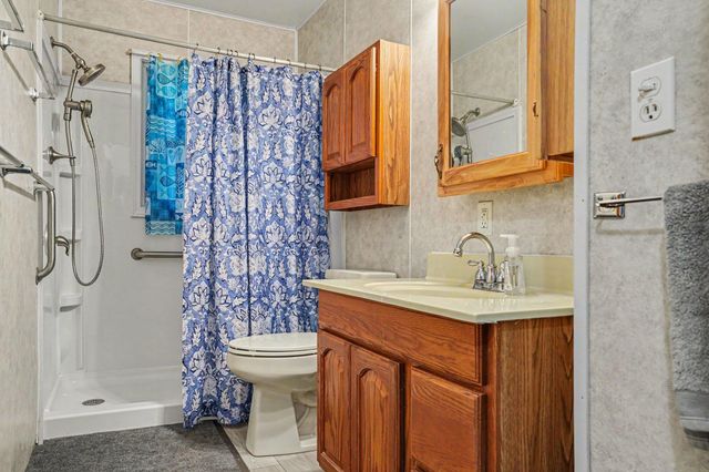 4305 Cedarcrest Avenue, Portage City, MI 49024