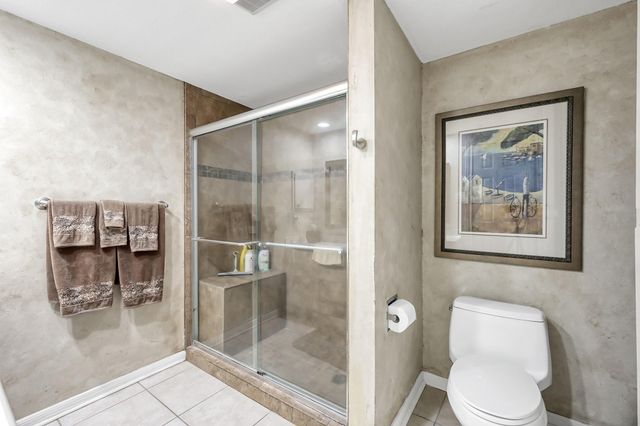 63 April Point Drive S, Montgomery, TX 77356