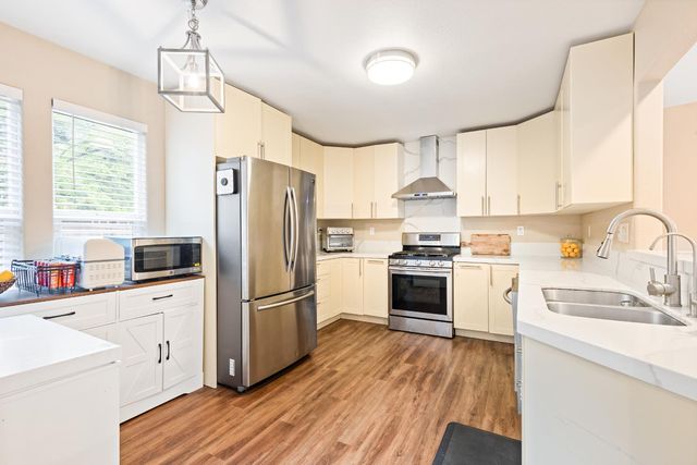 247 Canyon Creek Cir, Colfax, CA 95713
