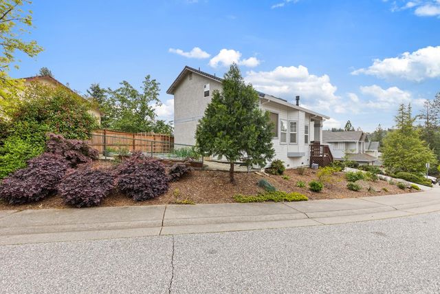 247 Canyon Creek Cir, Colfax, CA 95713