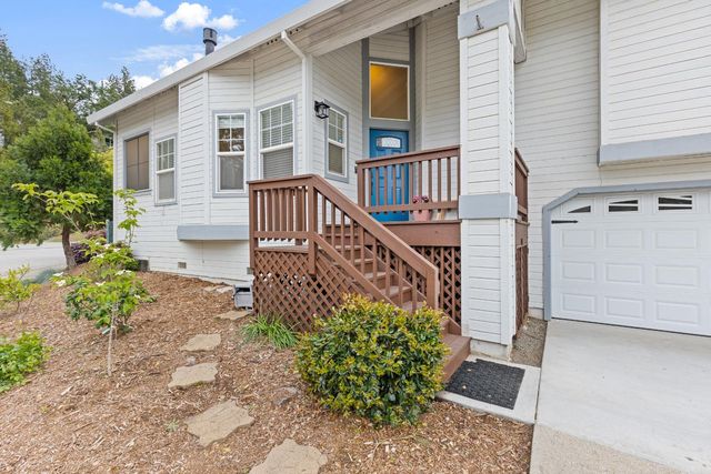 247 Canyon Creek Cir, Colfax, CA 95713
